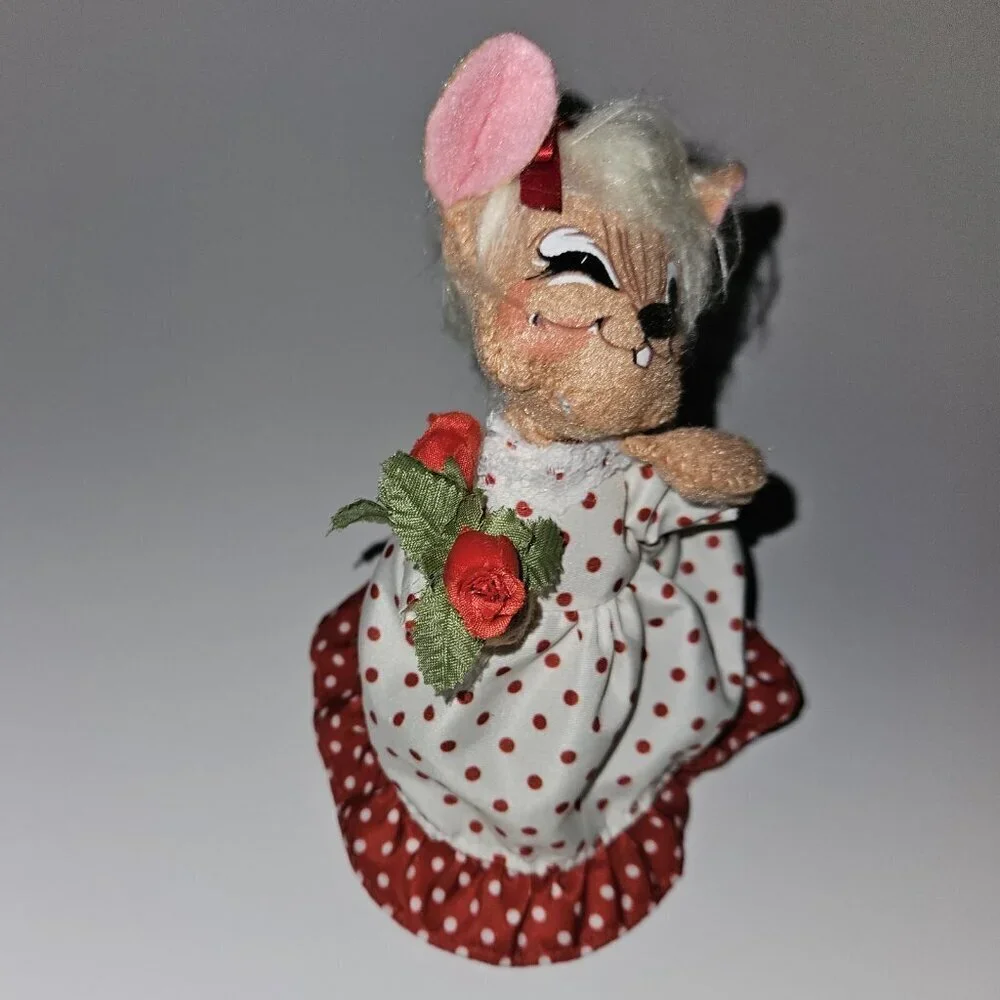 Annalee brown mouse